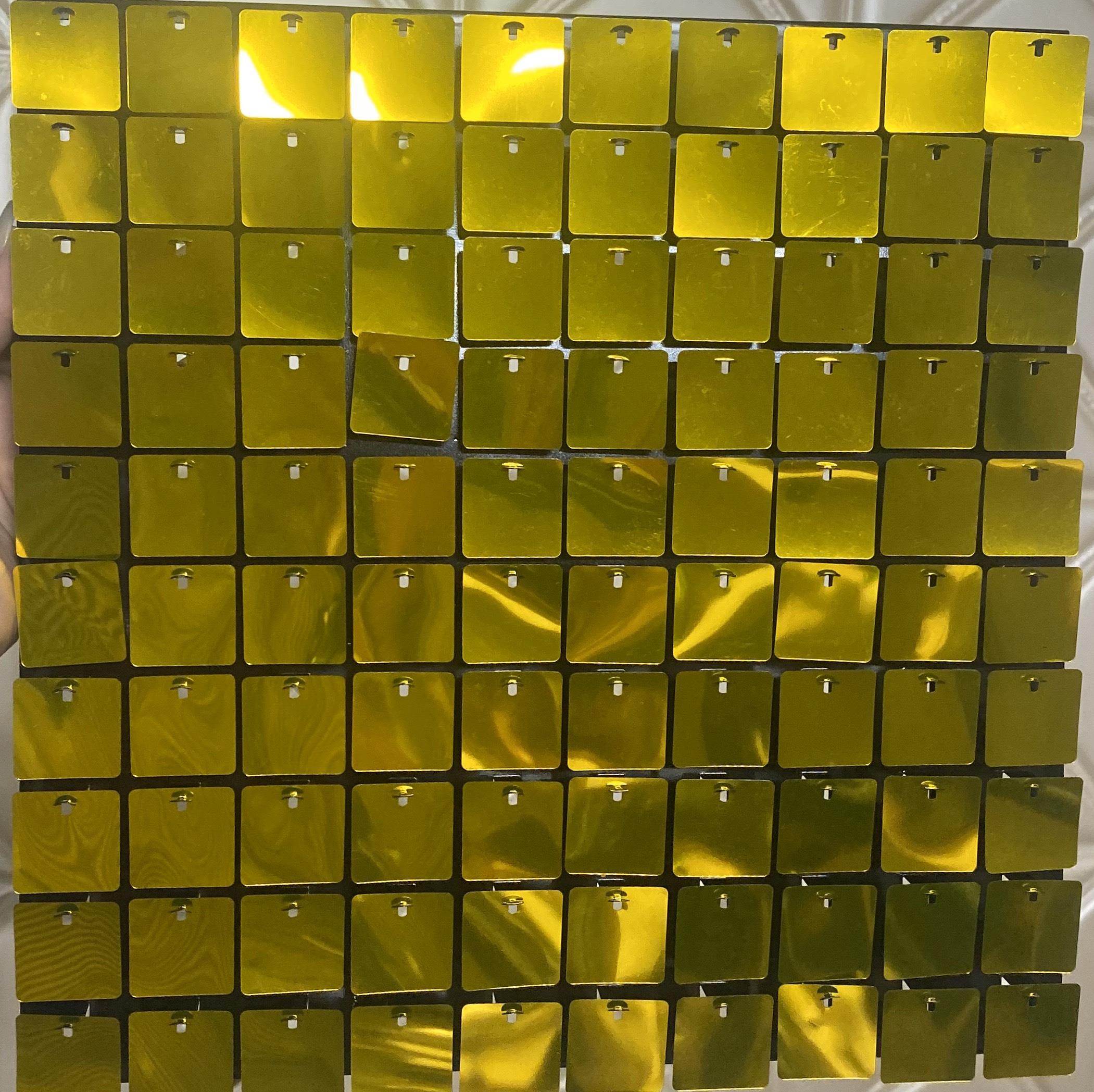 Sequin gió mảnh vuông